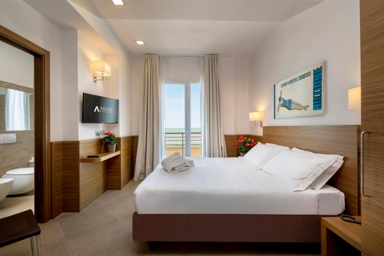 Hotel Adlon - Fronte Mare Riccione Esterno foto