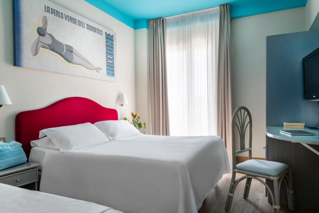 Hotel Adlon - Fronte Mare Riccione Esterno foto