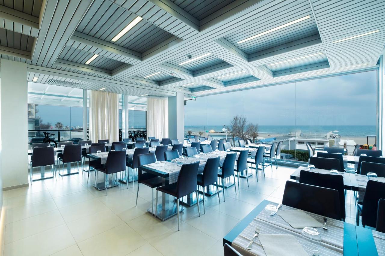Hotel Adlon - Fronte Mare Riccione Esterno foto